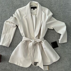 **SOLD** NWT Ivory Marc New York blazer